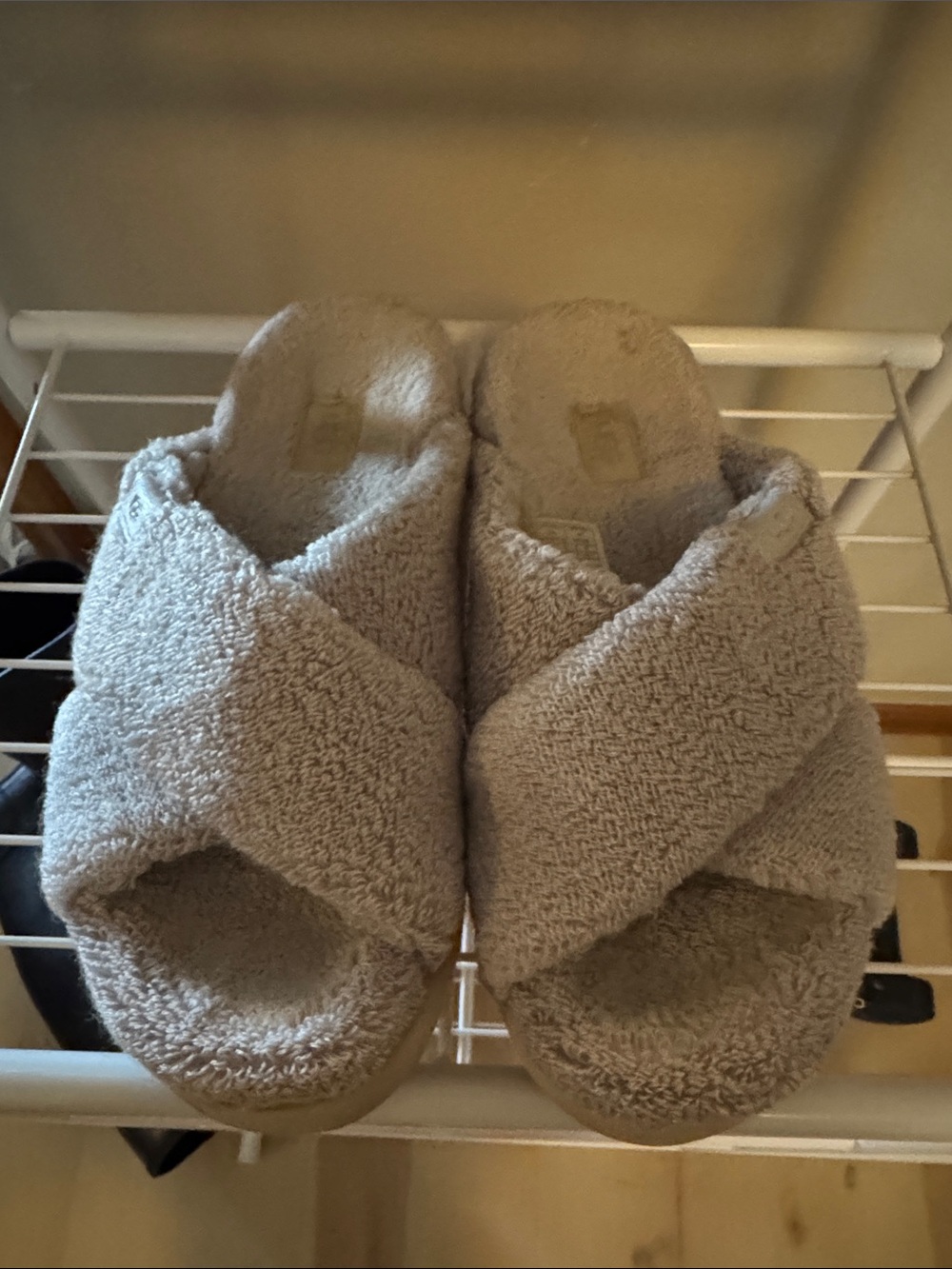 UGG Terry Cloth Cross-Band Slippers size 8 grey